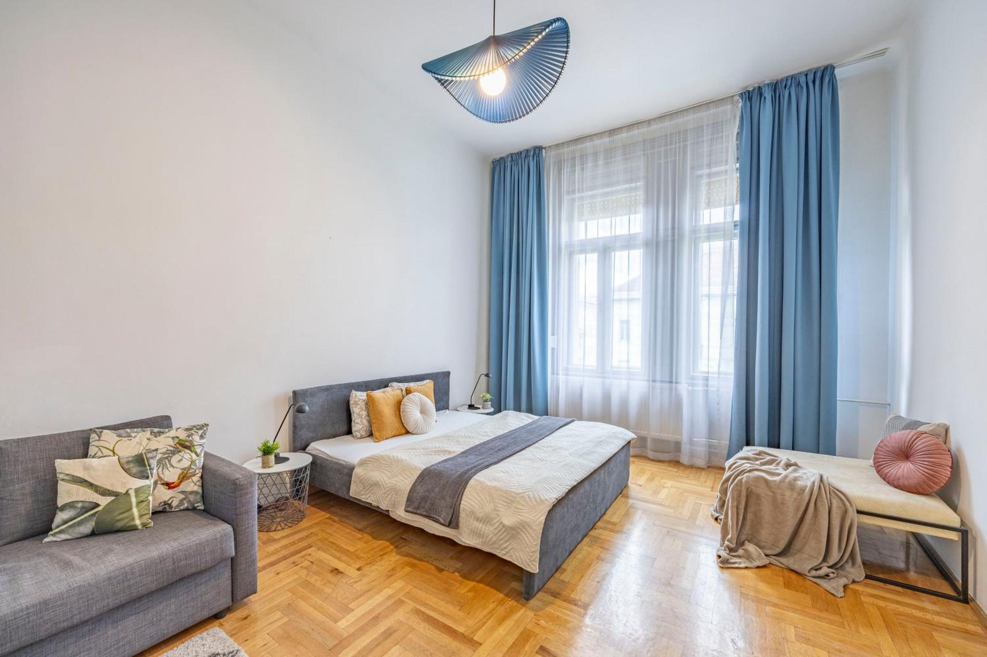 Super Central Cozy Home On The St. Stephen Road Budapeste Exterior foto